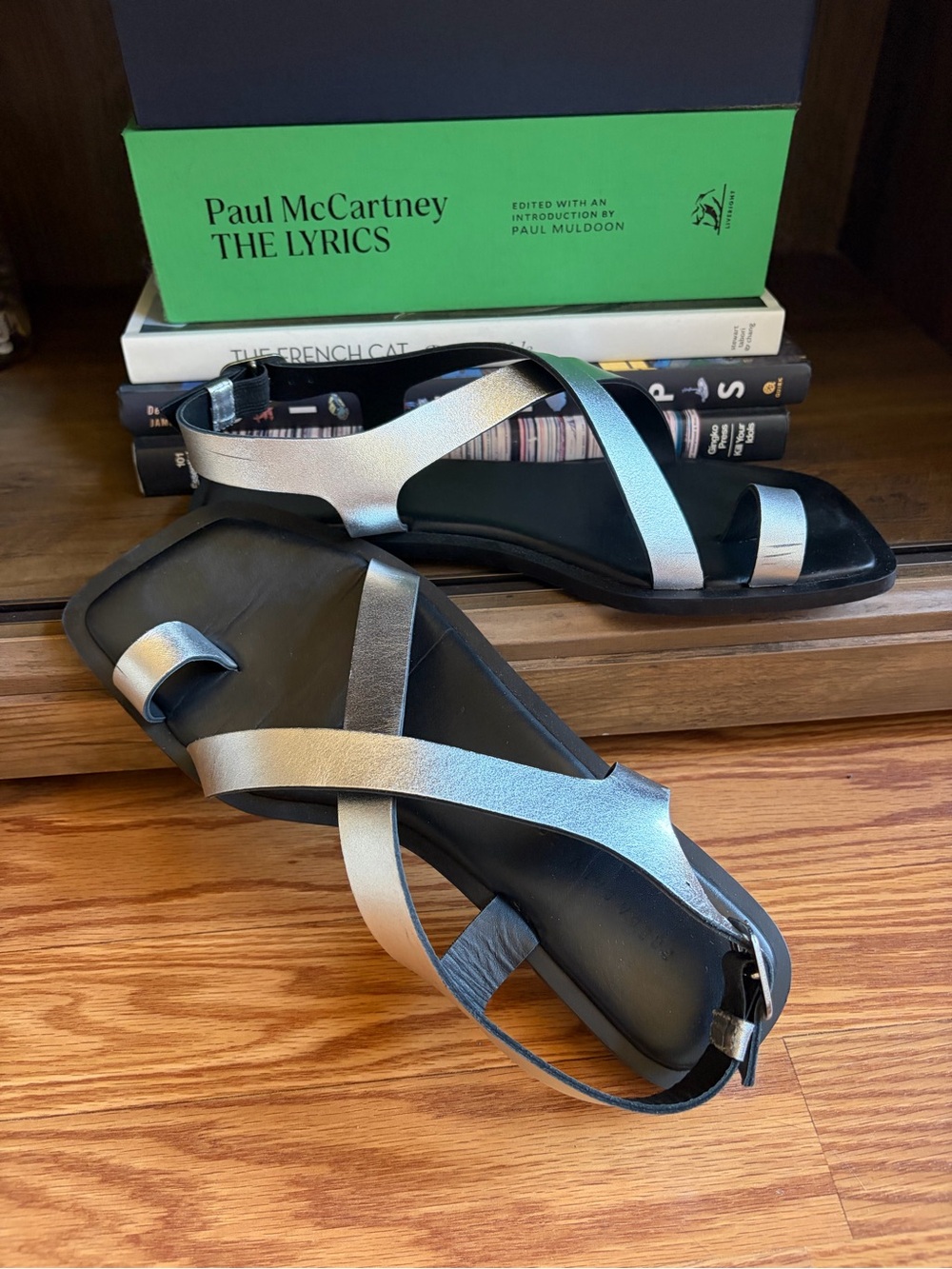 Freda Salvador Paxton Sandals - Picture 9 of 10